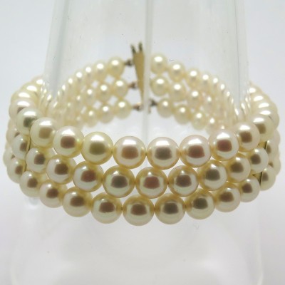 Bracelet trois rangs de perles Akoya 203