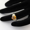 SAPHIR JAUNE - Bague saphir jaune épaulée de diamants Sophie 1968