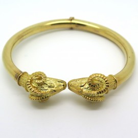 Bracelet têtes de béliers en or 194